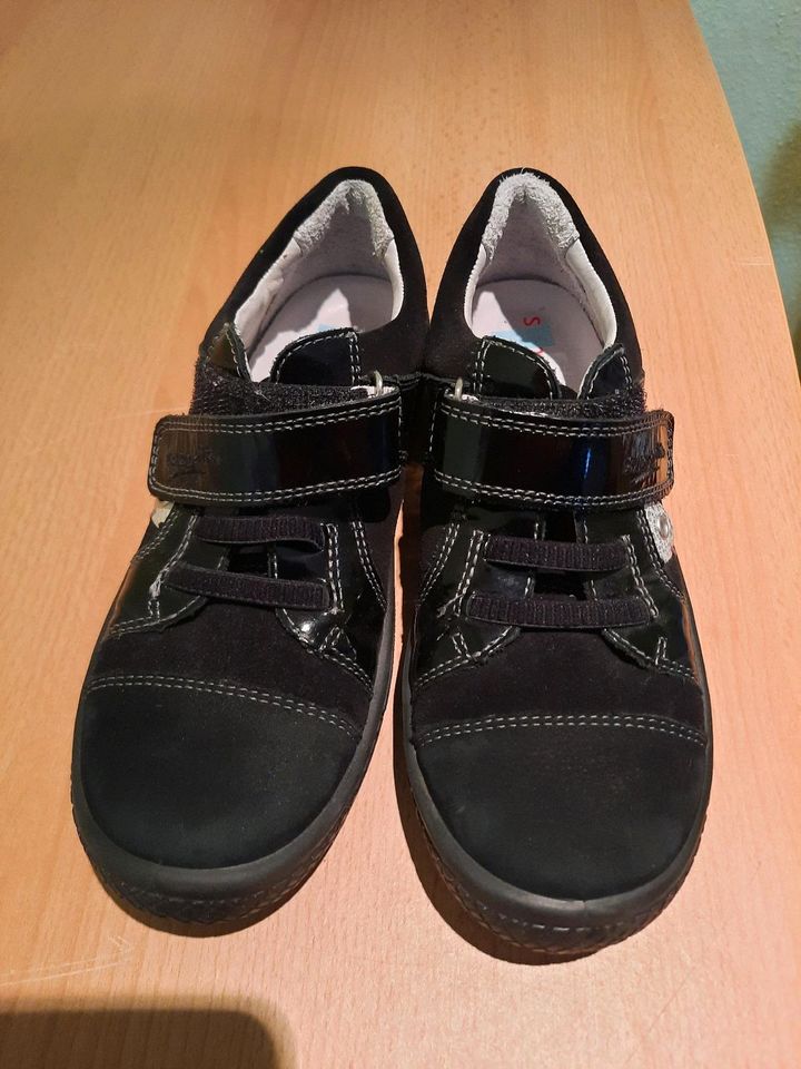 Superfit Halbschuhe Gr. 32 schwarz in Wilhelmsdorf