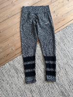 Nike Sporthose Leggins Damen Kreis Pinneberg - Wedel Vorschau