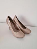 High Heels Pumps beige nude lack Gr 38 gebraucht Kiel - Pries-Friedrichsort Vorschau