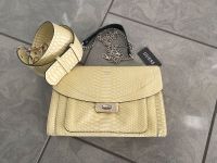 Guess Handtasche Zitronengelb Schlangenleder Optik Kingsley NEU Nordrhein-Westfalen - Hagen Vorschau