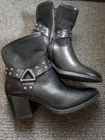 ☆NEUE☆Stiefeletten schwarz mit Nieten Bayern - Traunstein Vorschau