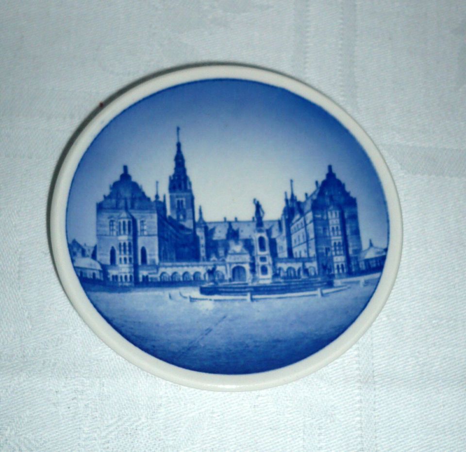 Royal Copenhagen / Sammelteller Frederiksborg Slot Mini • Ø 8,3 in Lübeck