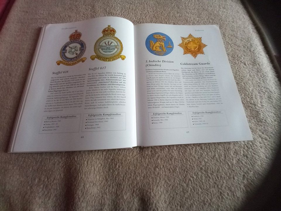 Buch Orden und Abzeichen im Zweiten Weltkrieg ,farbig in SachsenAnhalt Lutherstadt Wittenberg