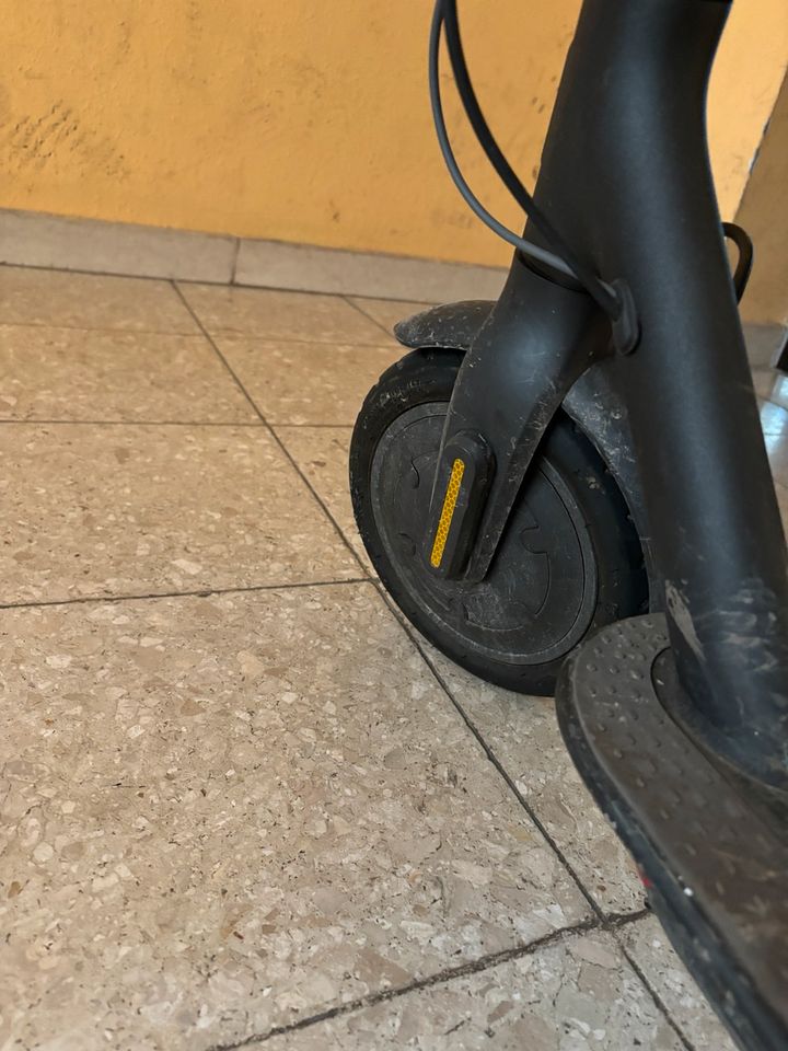 Xiaomi Mi Scooter 1S in Bad Windsheim