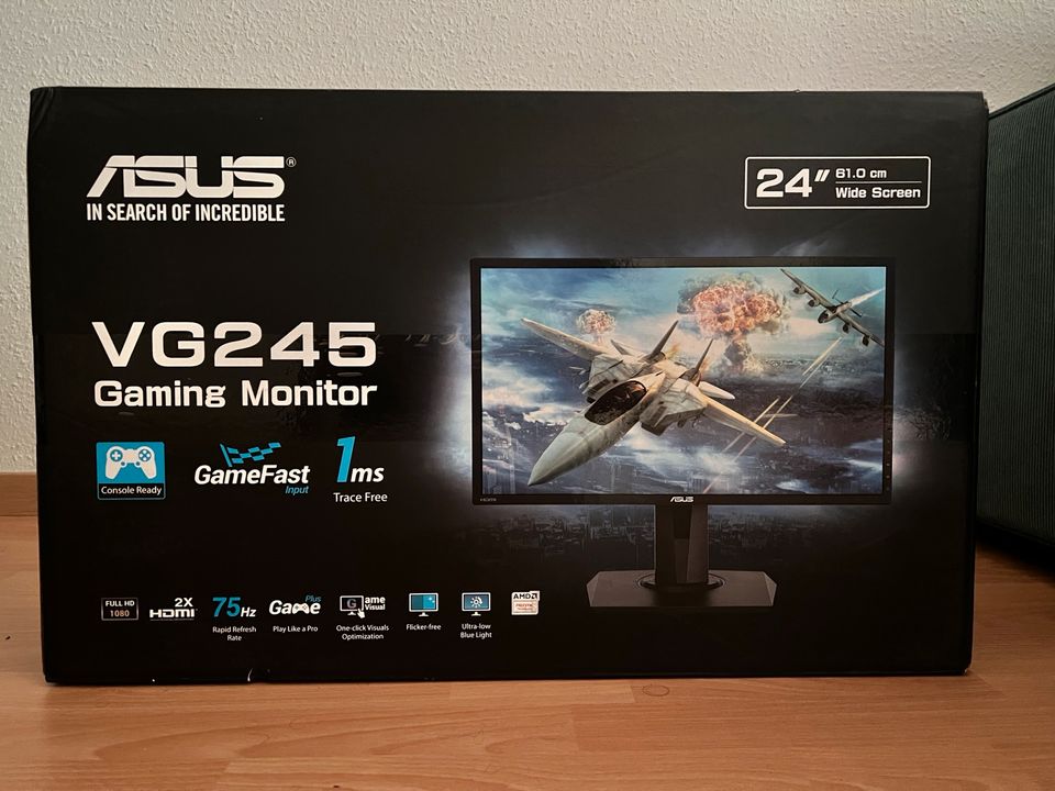 Asus VG245 gaming monitor in Berlin