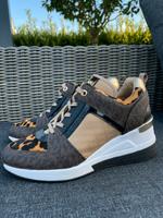 Michael Kors Schuhe Nordrhein-Westfalen - Remscheid Vorschau