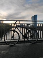 Cucuma Crossbike komplett Shimano Deore Frankfurt am Main - Dornbusch Vorschau