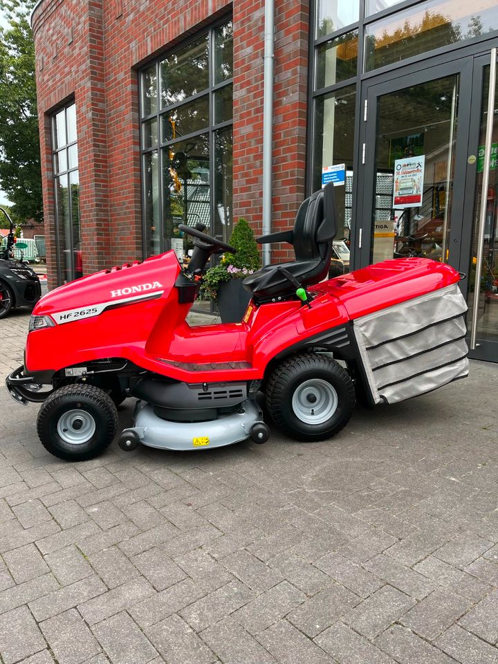 Rasentraktor - Aufsitzmäher Honda HF 2625 HM mit Mulchfunktion in Wardenburg