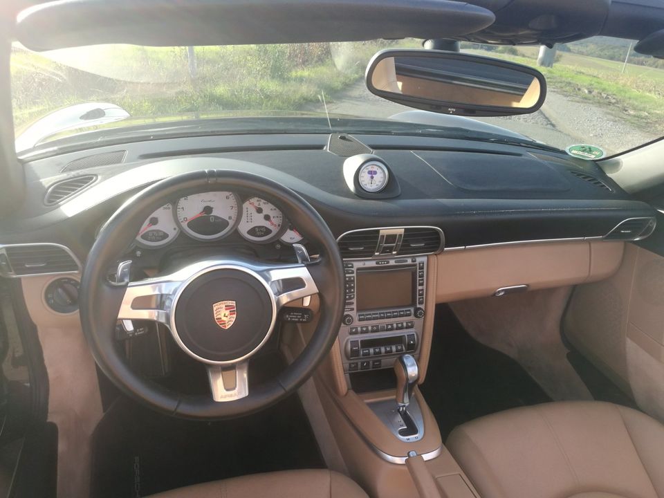 Porsche 997 Turbo Cabrio: PCCB, Sport Chrono Paket, Navi,... in Würzburg