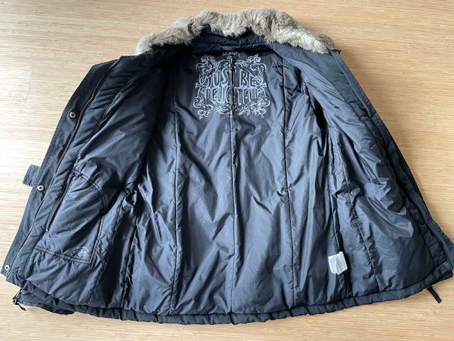 Damen Winterjacke von s.Oliver Größe 36 in schwarz in Rösrath