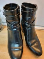 Esprit Stiefeletten schwarz Gr. 39 mit Absatz Niedersachsen - Apensen Vorschau