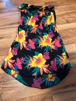Kleid mit Blumenmuster Hessen - Bad Schwalbach Vorschau