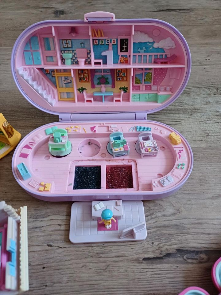 Polly Pocket Dosen in Weißensee