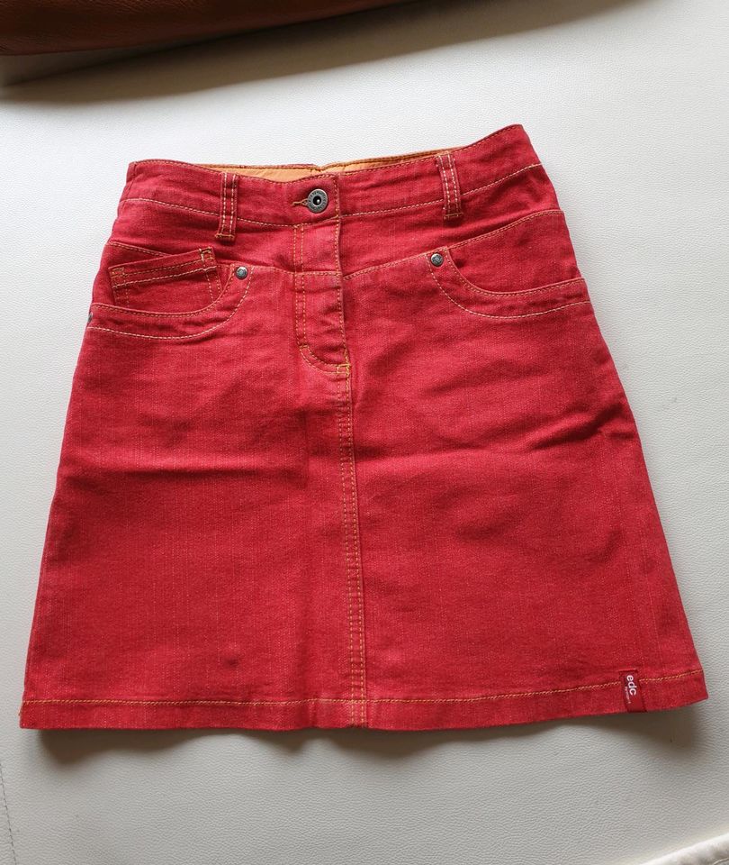 Esprit edc Jeansrock, *wie neu*, Gr. 152, rot, Stretch in Dietzenbach