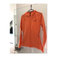 Adidas Damen Laufjacke Trainingsjacke Jacke Größe XS Sachsen - Neukirchen/Erzgeb Vorschau