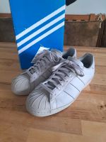 Neu adidas superstar 80s grau leder 41 1/3 Bayern - Blaichach Vorschau