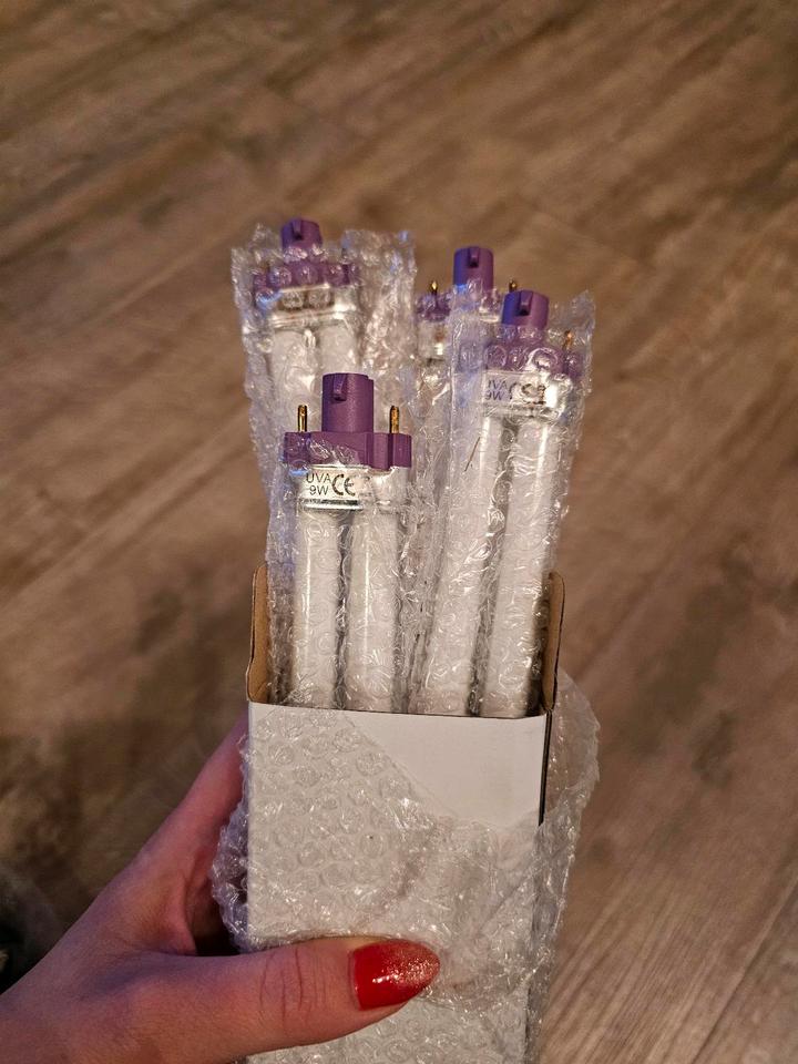 Jolfin Laveni UV Lampe Nagelneu Fingernägel Nagellack in Bad Abbach