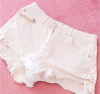 Short kurze Hose Pants weiß M 38 Neuhausen-Nymphenburg - Neuhausen Vorschau