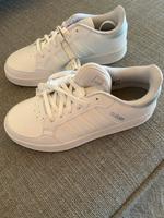 Neu Adidas Breaknet Gr 5 / 38 Rheinland-Pfalz - Böhl-Iggelheim Vorschau