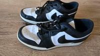 Nike Schuhe Gr 39 Sachsen - Pegau Vorschau