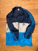 Vintage Adidas Regenjacke in blau, Gr 52 Nordrhein-Westfalen - Lage Vorschau