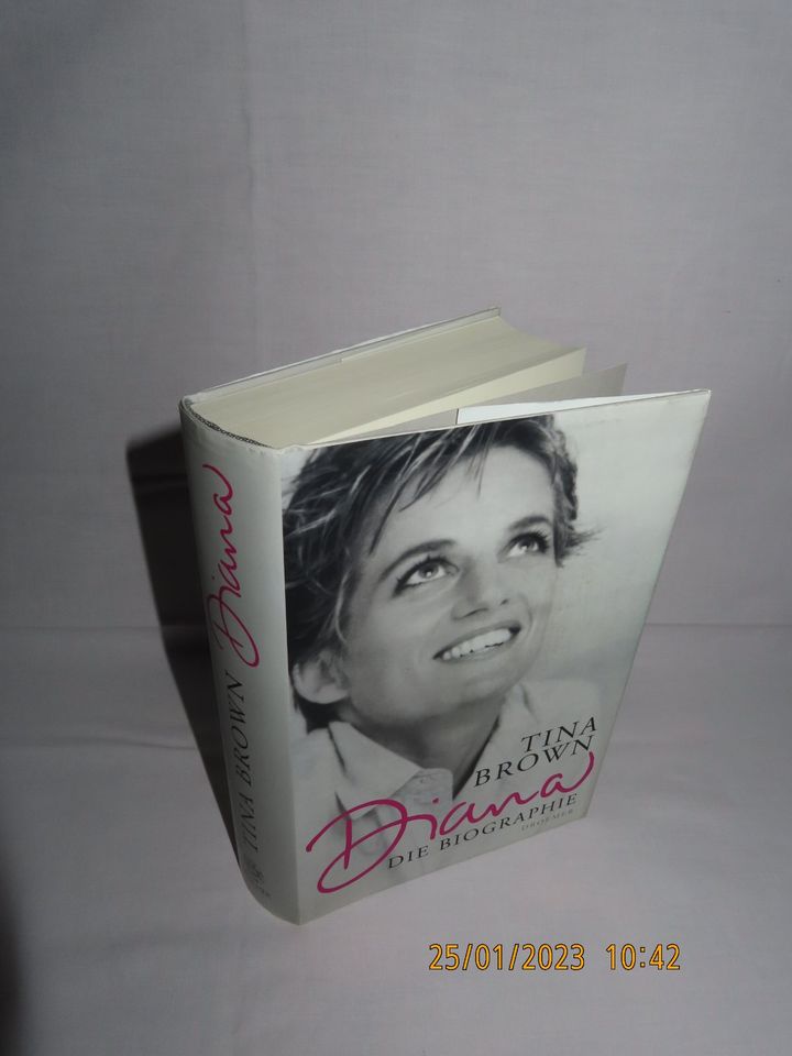 Tina Brown: Diana DIE BIOGRAPHIE in Stavenhagen