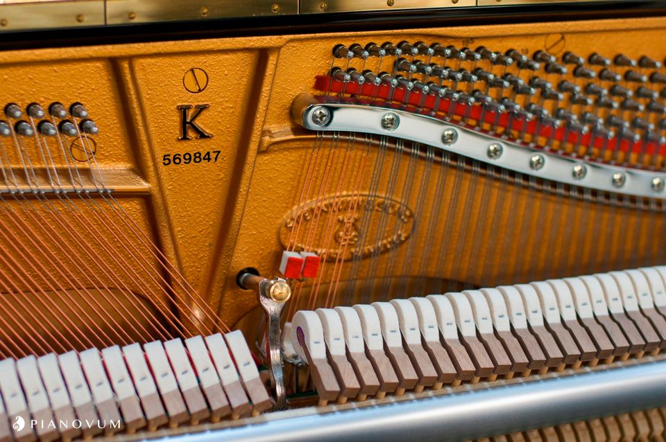 STEINWAY & SONS Klavier K-132 Bj. 2005 in Düsseldorf