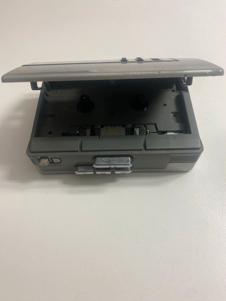 AIWA Stereo Cassette Player HS-G34 in Bergisch Gladbach