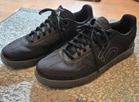 Adidas Five Ten Sleuth DLX Canvas MTB Schuhe schwarz grau 45 1/3 Bayern - Neustadt a.d.Donau Vorschau