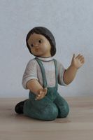 Original Limpke Figur – Junge winkend / sitzend (24 cm) Baden-Württemberg - Renningen Vorschau