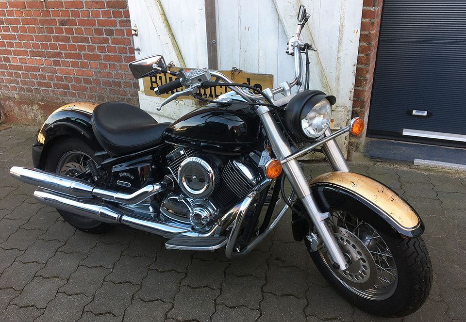 Yamaha XVS 1100 Classic* Black Beauty* Chicano* Service + Tüv neu in Süsel