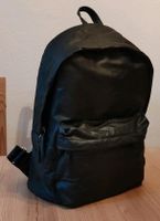 Rucksack Umhängetasche Tasche H&M DIVIDED Schwarz Kunstleder NEU Nordrhein-Westfalen - Brühl Vorschau