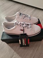 Neu Original Tommy Hilfiger Sneakers Rheinland-Pfalz - Neuwied Vorschau