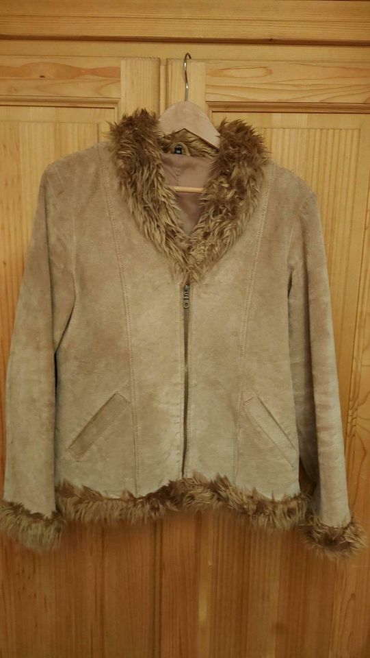 Lederjacke Jacke Leder Wildleder Wildlederjacke Gr. 38 in Dormagen