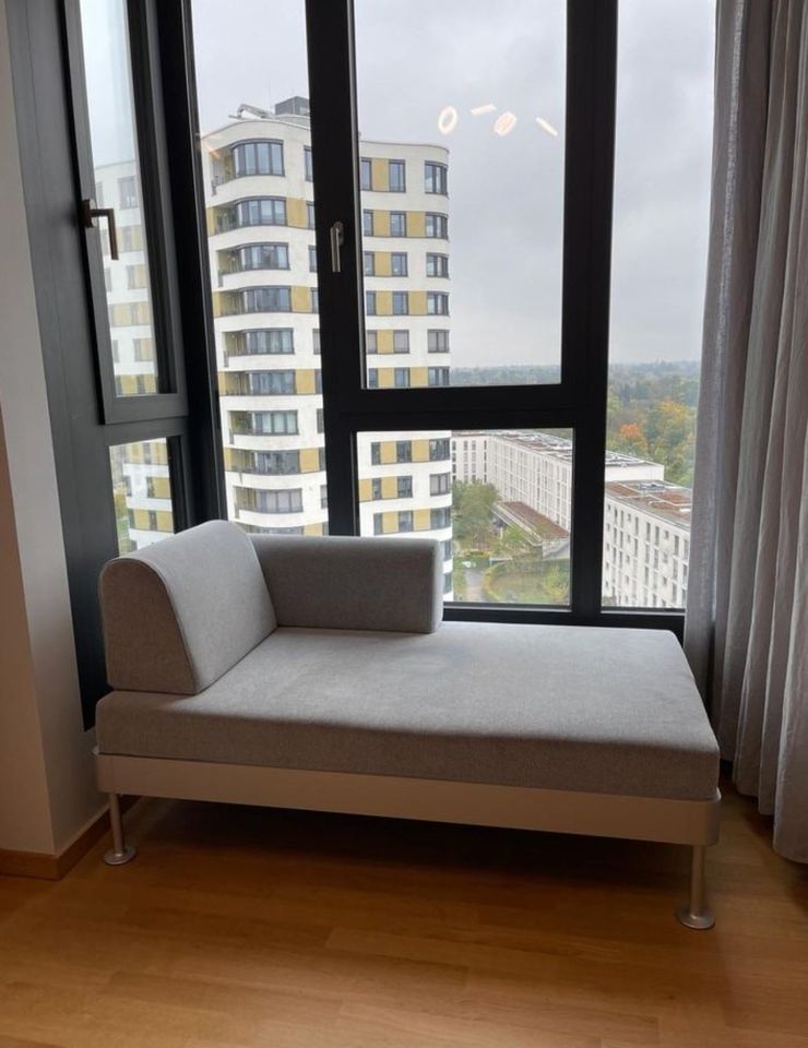 Recamiere Chaiselongue Sofa Liege Couch Wohnzimmerliege in Starnberg
