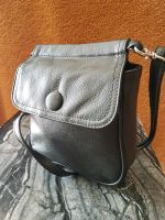 Kleine Gurt- Handtasche unisex 16x15 cm schwarz Sachsen - Thiendorf Vorschau