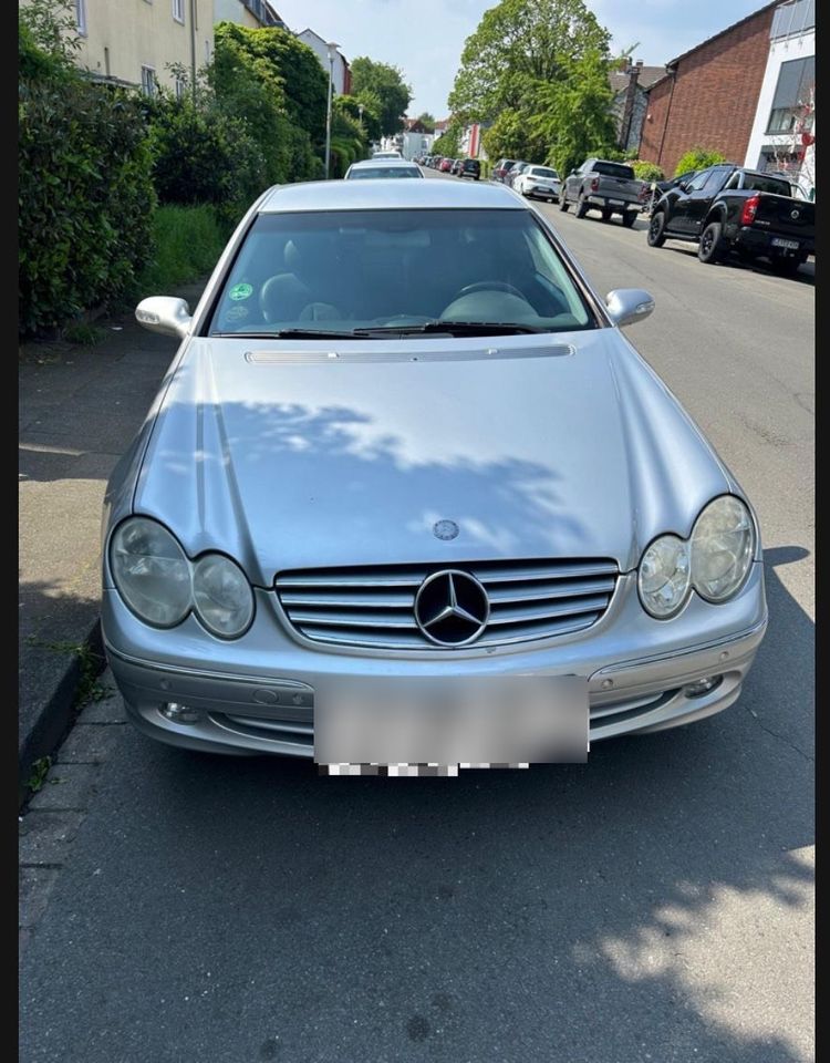 Mercedes clk 200 in Leverkusen