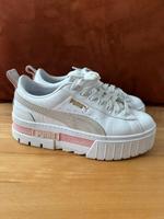 Puma Mayze weiß rosa Gr 37 Puma White Marshmallow Hessen - Lahnau Vorschau