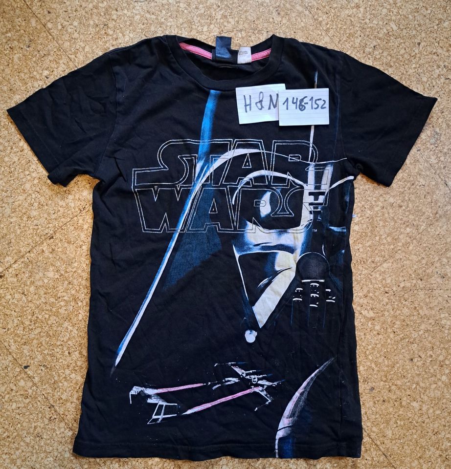 146 sehr gut T-Shirts Sport Achselshirt Nike H&M Jako-O STAR WARS in Eppstein