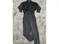 ONLY Jumpsuit Schwarz Wickeloptik V-Ausschnitt - Gr. 34 Niedersachsen - Meppen Vorschau