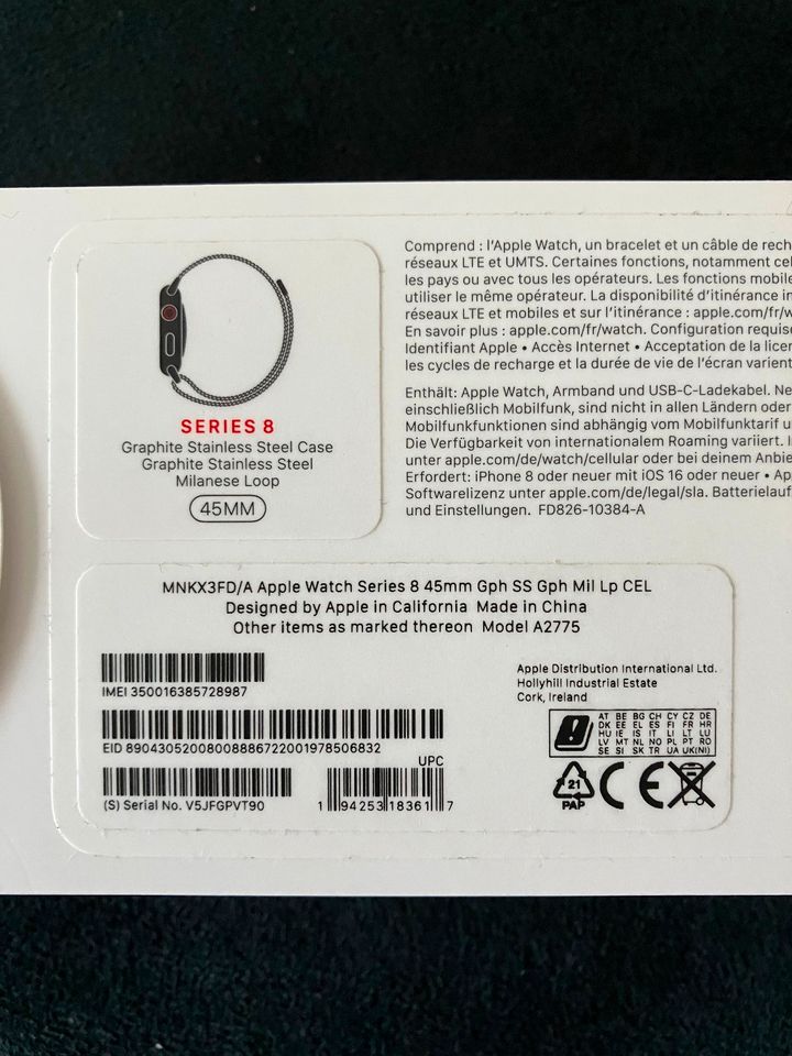 Apple Watch Series 8 GPS + Cellular, 45 mm Edelstahlgehäuse in Witten