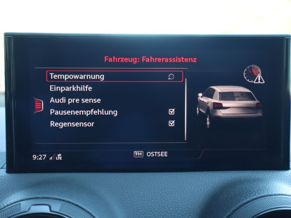 Audi Q2 1.4 TFSI design S tronic LED Navi Sitzheizung in Neubrandenburg