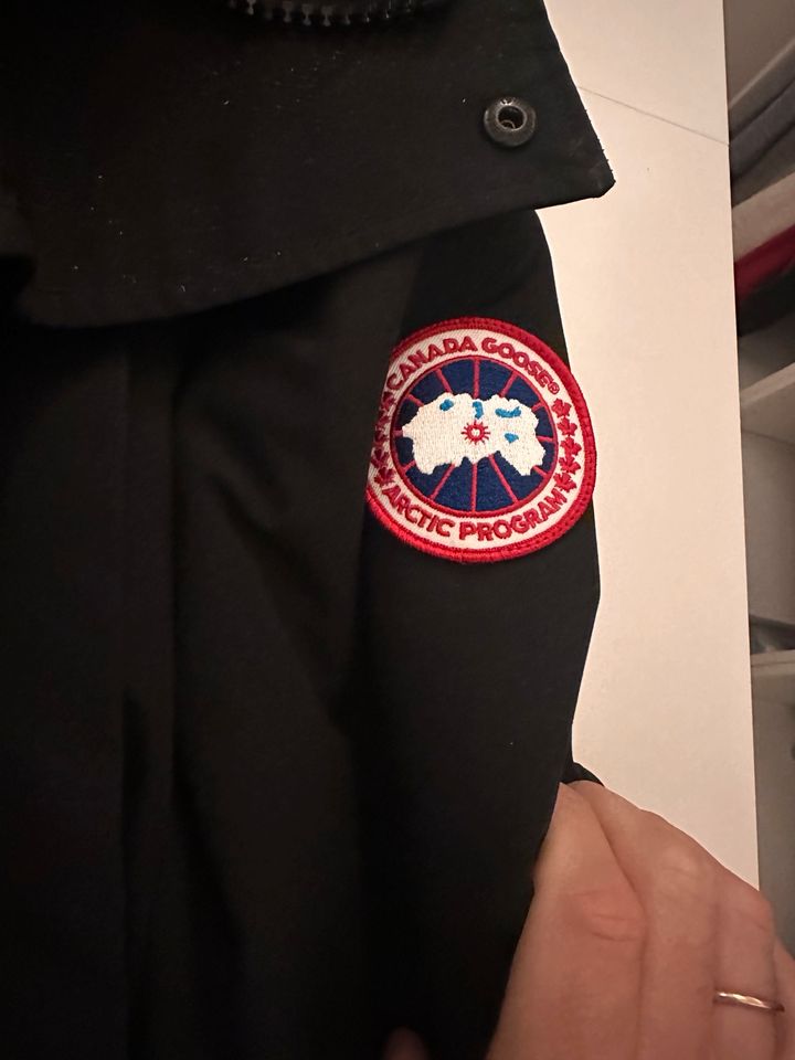 Canada Goose Sanford Parka, Gr. S in Rosenheim