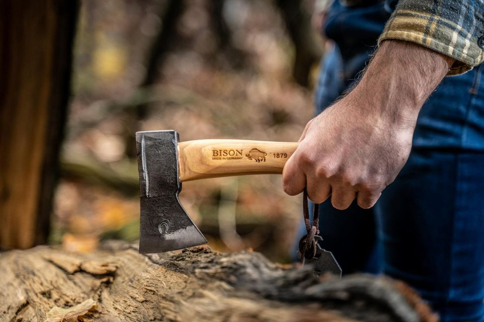 Bison 1879 - Trekkingbeil 550g Axt Beil Camping Outdoor Bushcraft in München