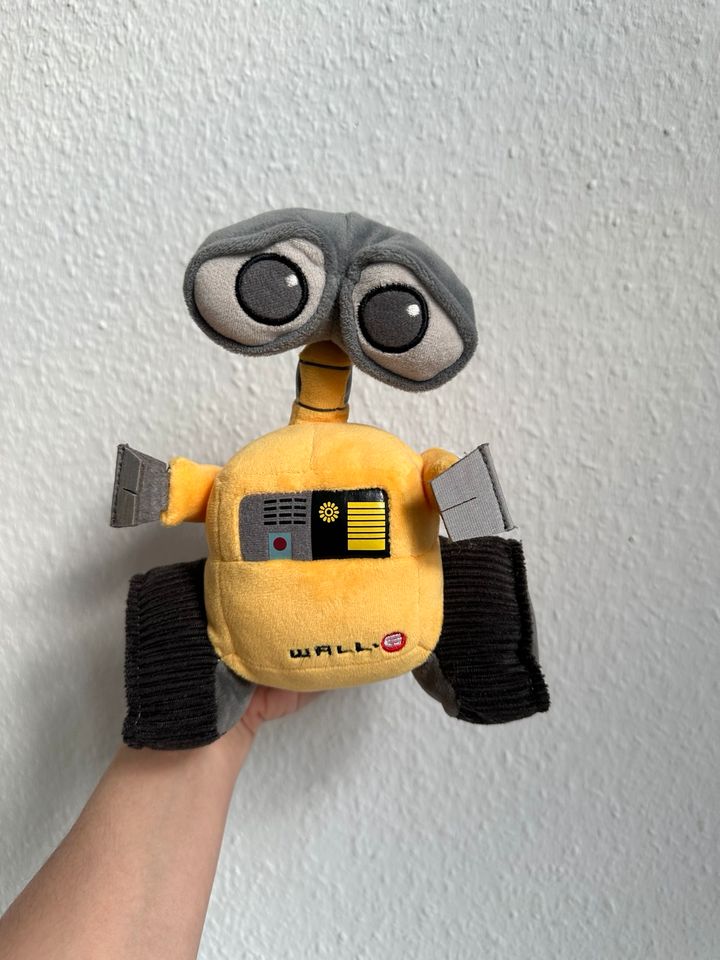 Disney Pixar WALL·E - Der Letzte räumt die Erde auf Walle Roboter in Berlin