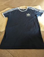 Adidas T-Shirt Gr. S dunkelblau sehr guter Zustand Baden-Württemberg - Lahr (Schwarzwald) Vorschau