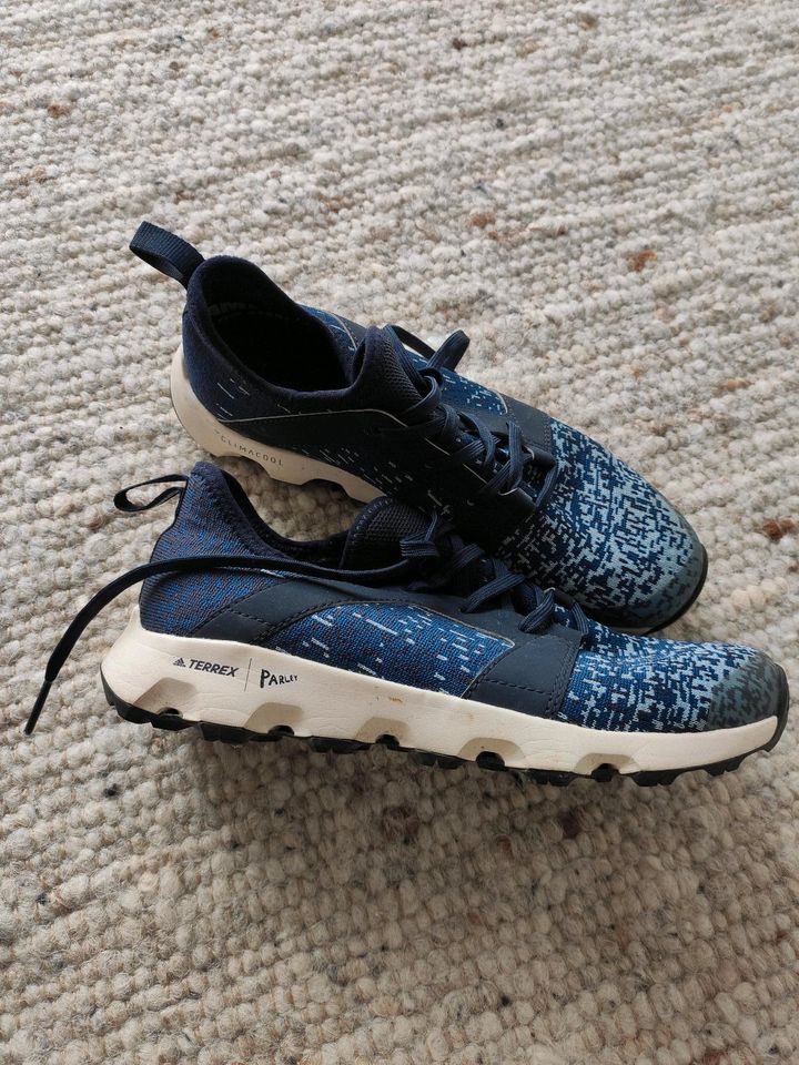 Adidas Terrex Parley 38 2/3 Trailrunning Wanderschuh in Selb