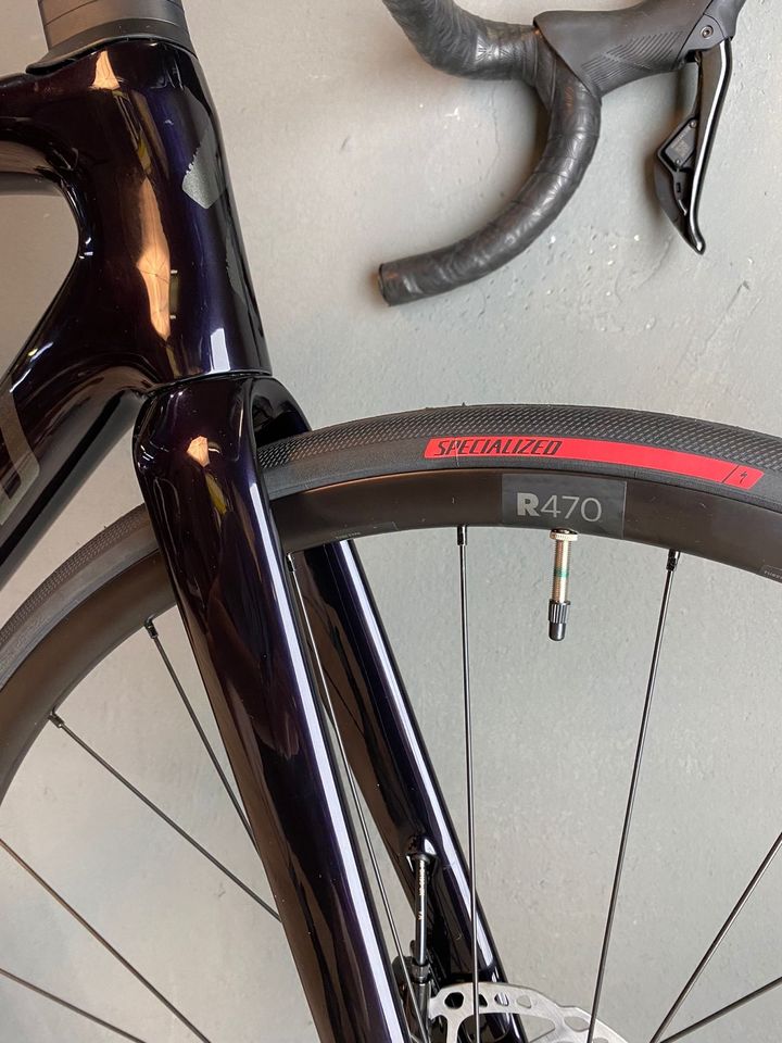 Specialized Tarmac SL7 Comp - Shimano 105 Di2 in Düsseldorf