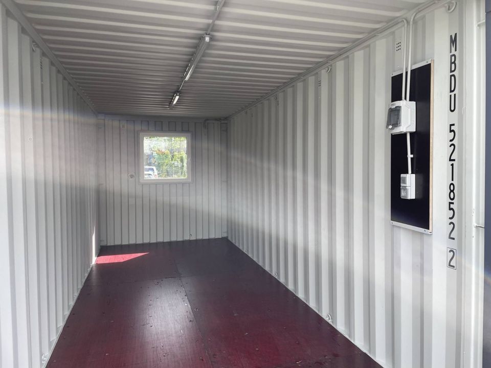 ✅ 20 Fuß ONE WAY Lagercontainer/ Seecontainer/ Materialcontainer mit Fenster und LED Licht in Hamburg