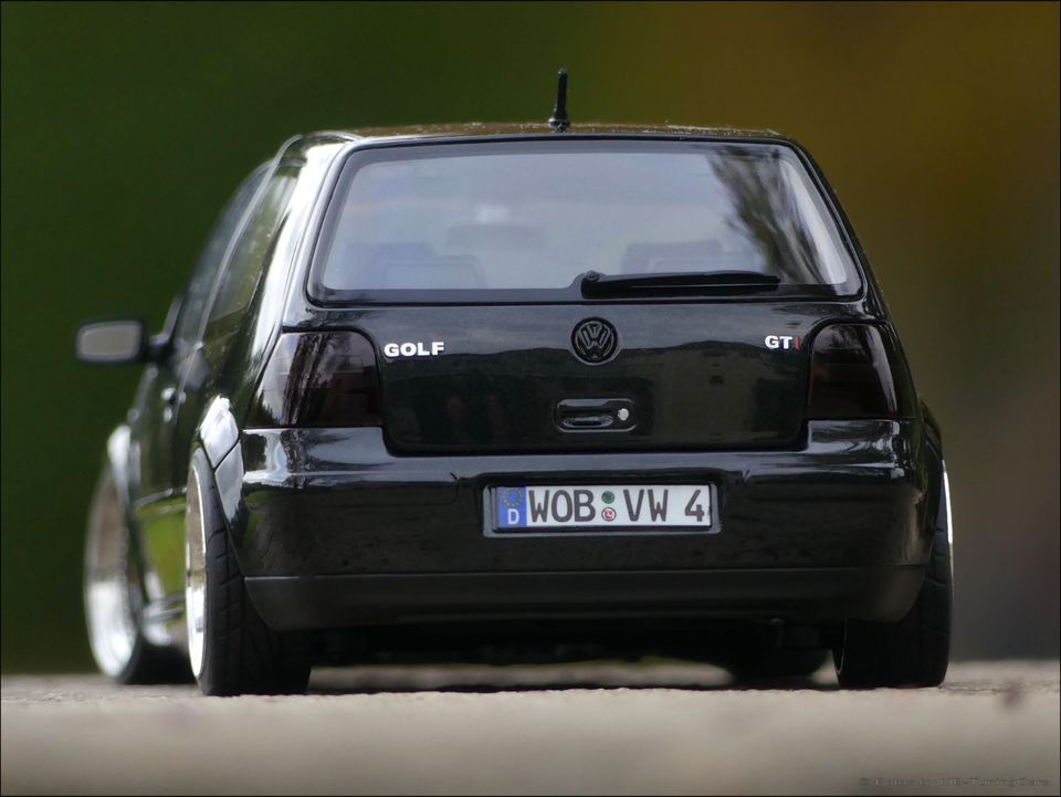 1:18 VW Golf 4 Tuning Harlekin Alu in Sachsen - Ebersbach/Sachsen, Modellbau gebraucht kaufen